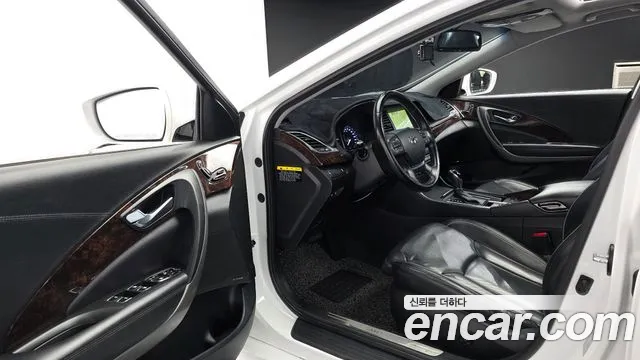 Hyundai Aslan 2016 — фото 10