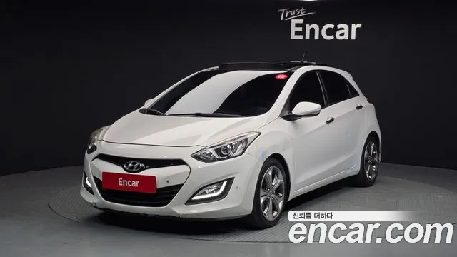Hyundai i30 2012 — фото 1
