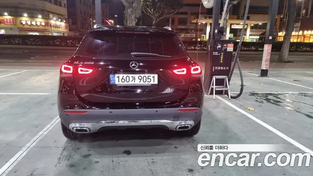 Mercedes-Benz GLA-Class 2021 — фото 2