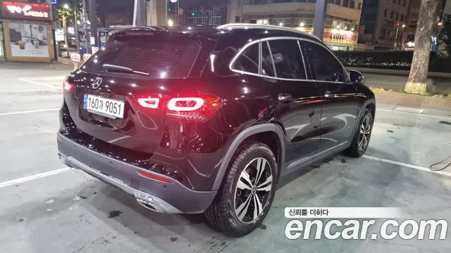 Mercedes-Benz GLA-Class 2021 — фото 3