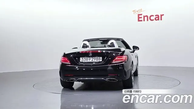 Mercedes-Benz SLC-Class 2017 — фото 4