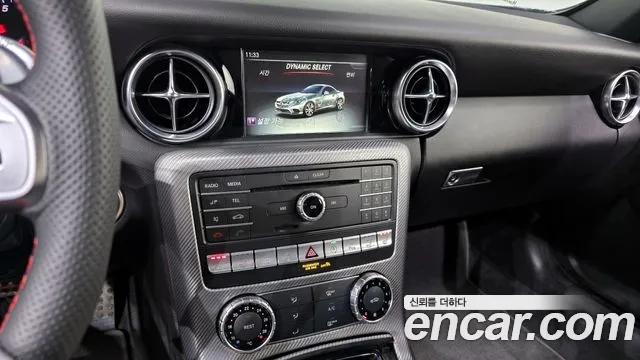 Mercedes-Benz SLC-Class 2017 — фото 19