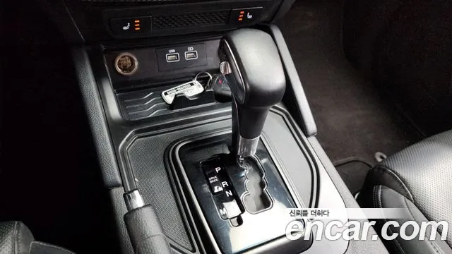 KG_Mobility_Ssangyong Rexton 2022 — фото 12
