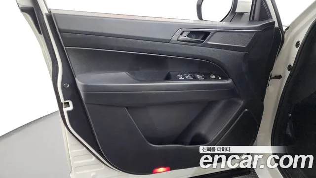 KG_Mobility_Ssangyong Rexton 2022 — фото 14