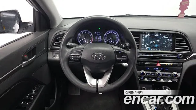 Hyundai AVANTE 2019 — фото 19
