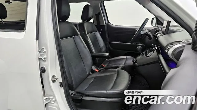 Hyundai Casper 2023 — фото 16