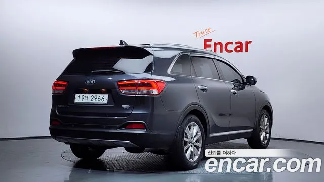 Kia Sorento 2015 — фото 2