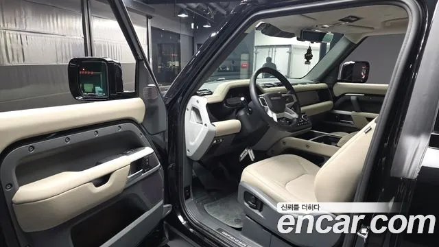 Land Rover Defender 2024 — фото 13