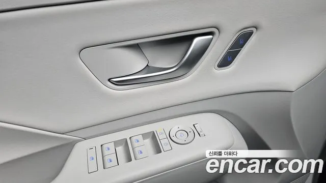 Hyundai Kona 2023 — фото 19