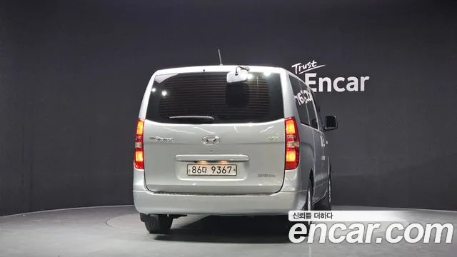 Hyundai Starex 2016 — фото 4