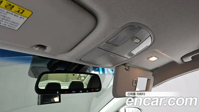 Hyundai AVANTE 2019 — фото 18