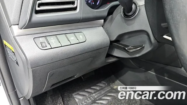 Hyundai AVANTE 2019 — фото 19