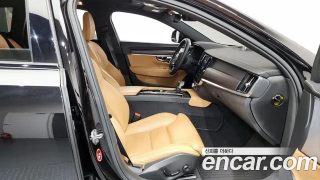 Volvo V90 2019 — фото 17
