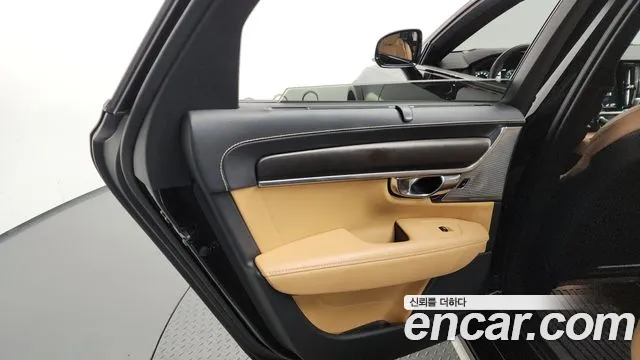 Volvo V90 2019 — фото 15
