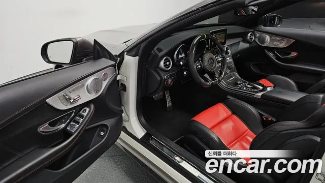 Mercedes-Benz C-Class 2018 — фото 10
