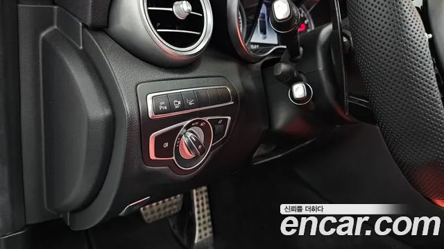 Mercedes-Benz C-Class 2018 — фото 18