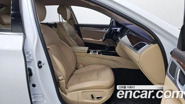 Hyundai Genesis 2014 — фото 16