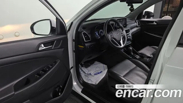 Hyundai Tucson 2019 — фото 10
