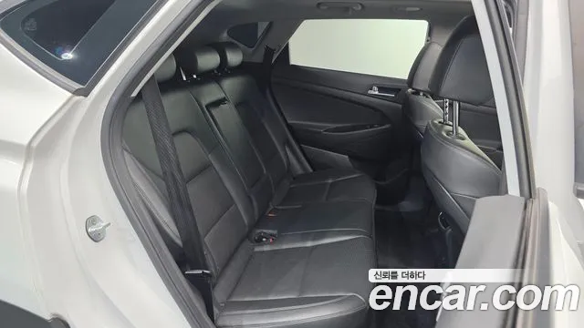 Hyundai Tucson 2019 — фото 11