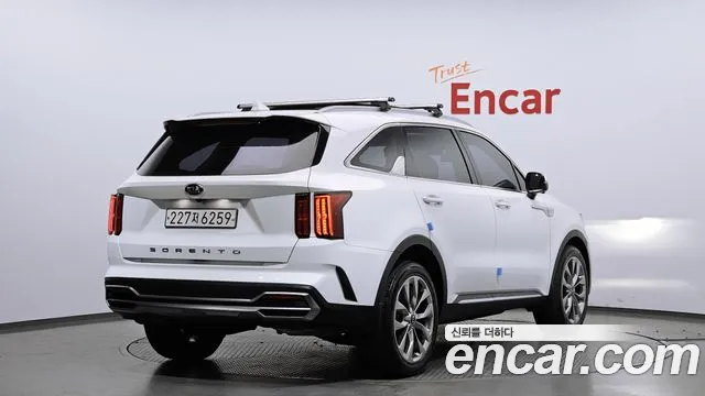 Kia Sorento 2021 — фото 2