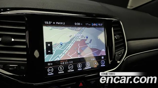 Jeep Cherokee 2019 — фото 20