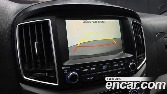 Hyundai Starex 2017 — фото 15