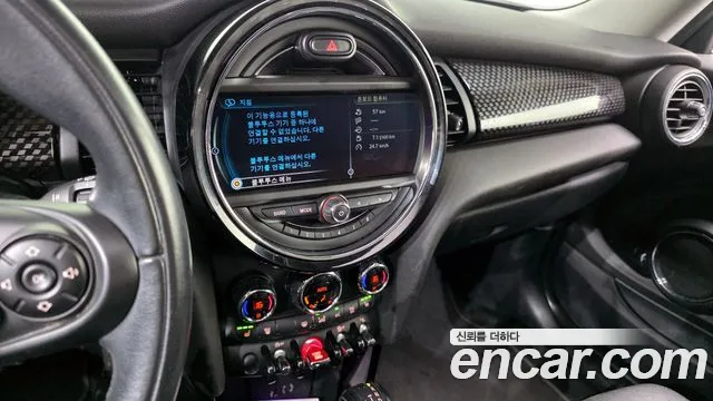 Mini Cooper 2015 — фото 14