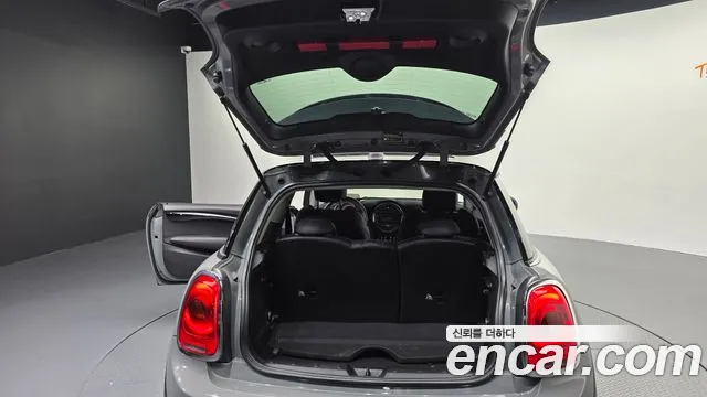 Mini Cooper 2015 — фото 20