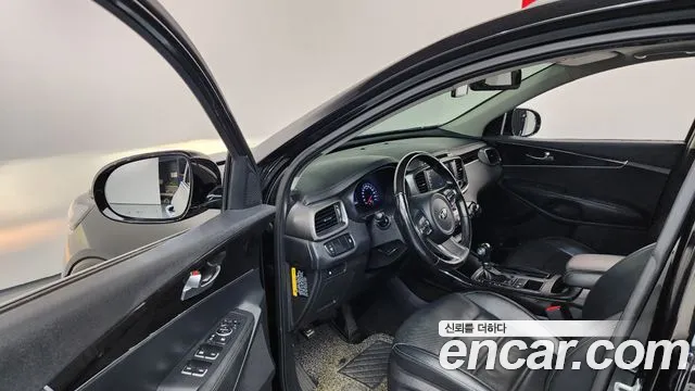 Kia Sorento 2015 — фото 10