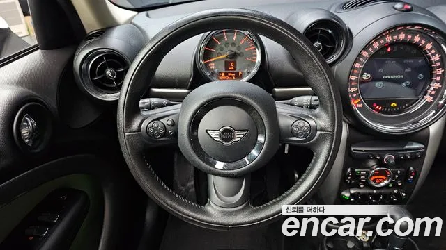 Mini Countryman 2015 — фото 13