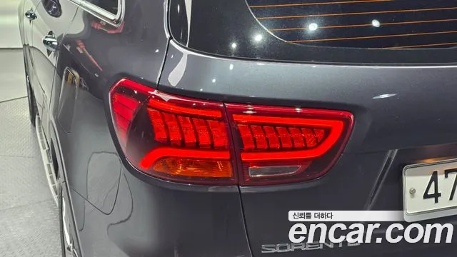 Kia Sorento 2020 — фото 8
