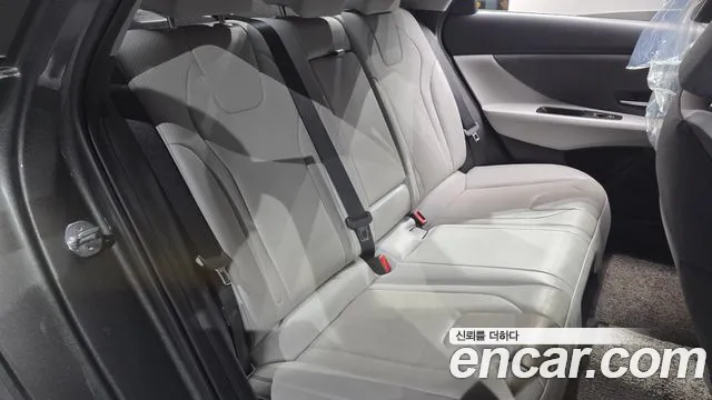 Hyundai AVANTE 2021 — фото 11