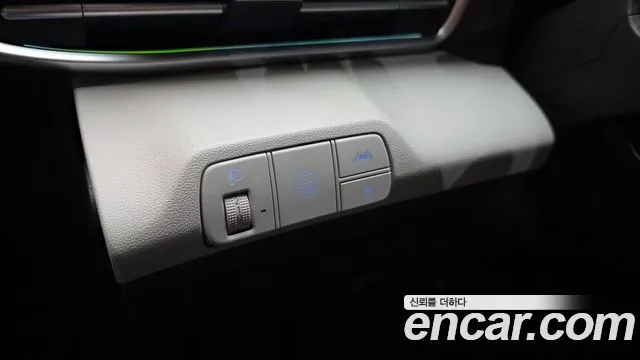 Hyundai AVANTE 2021 — фото 18