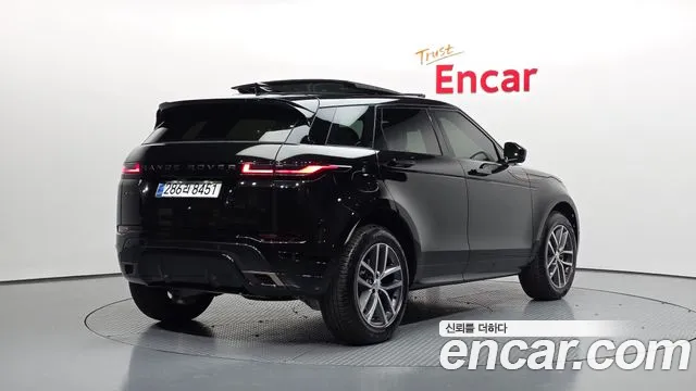 Land Rover Range Rover Evoque 2025 — фото 2