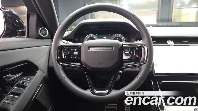 Land Rover Range Rover Evoque 2025 — фото 13
