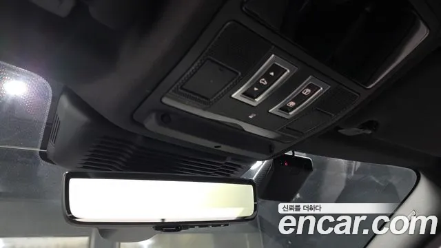 Land Rover Range Rover Evoque 2025 — фото 17