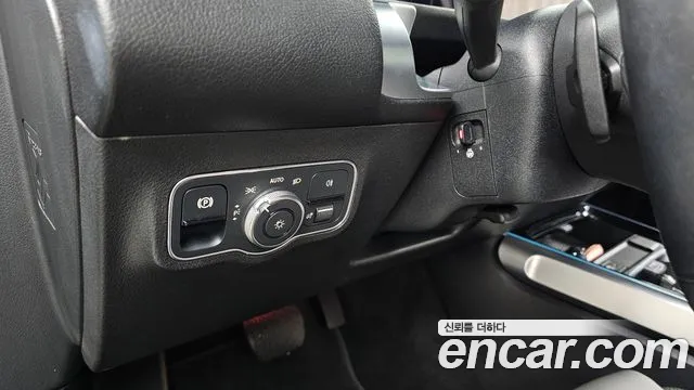 Mercedes-Benz EQB 2023 — фото 20
