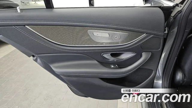 Mercedes-Benz CLS-Class 2019 — фото 15