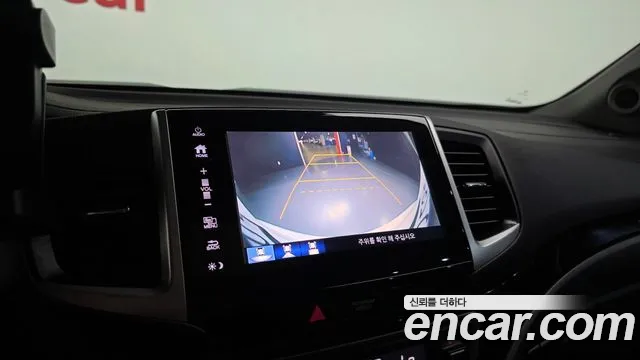 Honda Pilot 2017 — фото 14