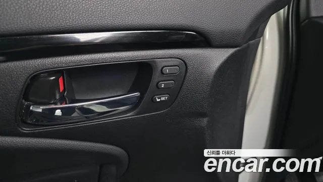 Honda Pilot 2017 — фото 19