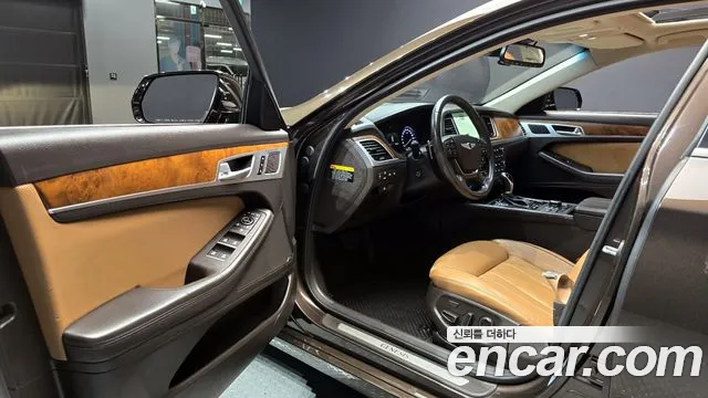 Hyundai Genesis 2016 — фото 13