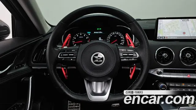 Kia Stinger 2021 — фото 19
