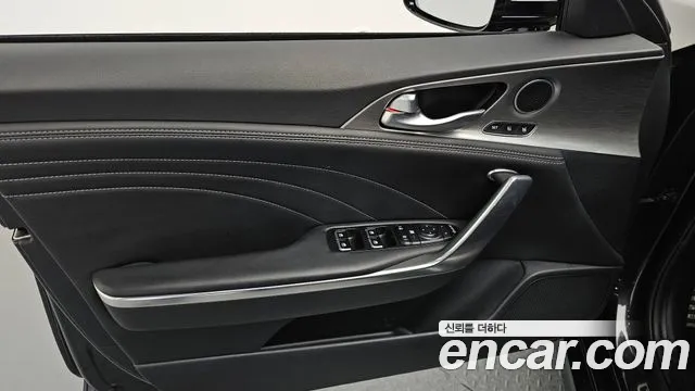 Kia Stinger 2021 — фото 14