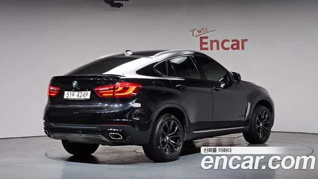 BMW X6 2015 — фото 1