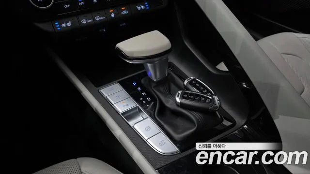 Hyundai AVANTE 2021 — фото 12