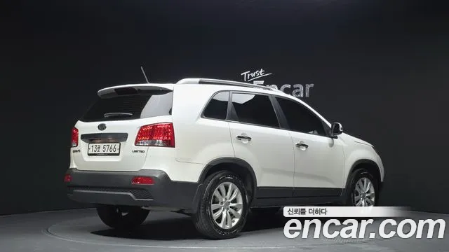 Kia Sorento 2012 — фото 2