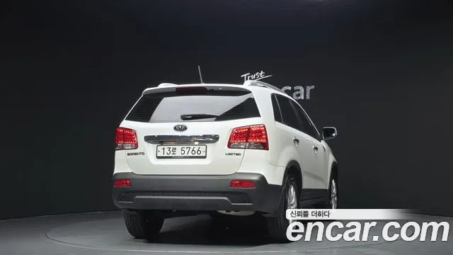 Kia Sorento 2012 — фото 4