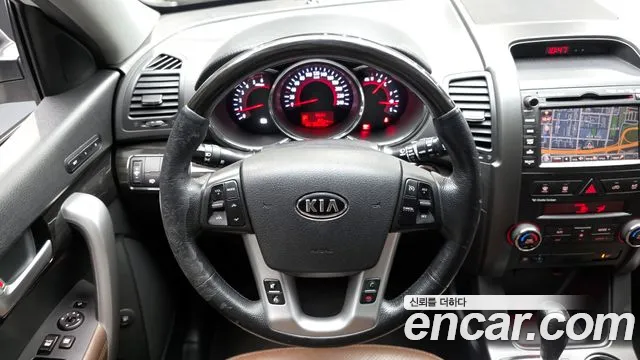 Kia Sorento 2012 — фото 13