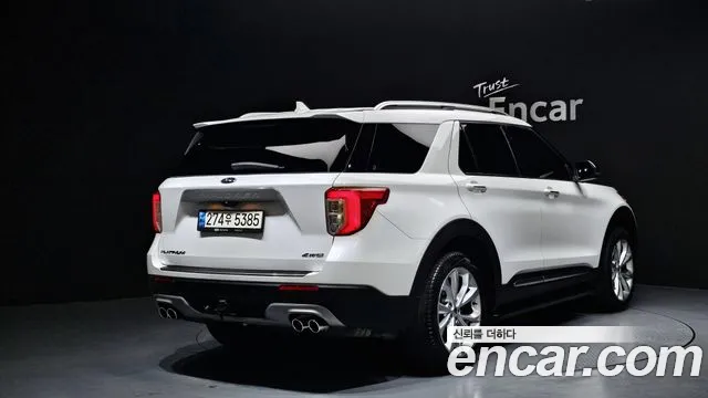 Ford Explorer 2022 — фото 2