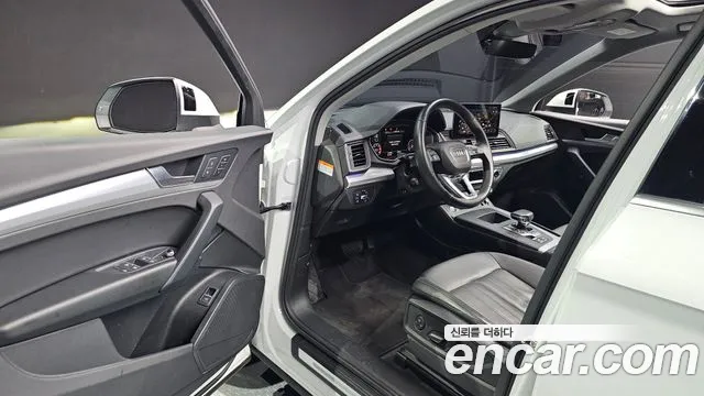 Audi Q5 2021 — фото 10